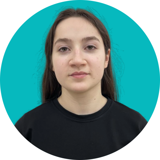 Наида К - КИБЕРшкола программирования для детей, компьютерные курсы для школьников, начинающих и подростков - KIBERone г. Зюзино
